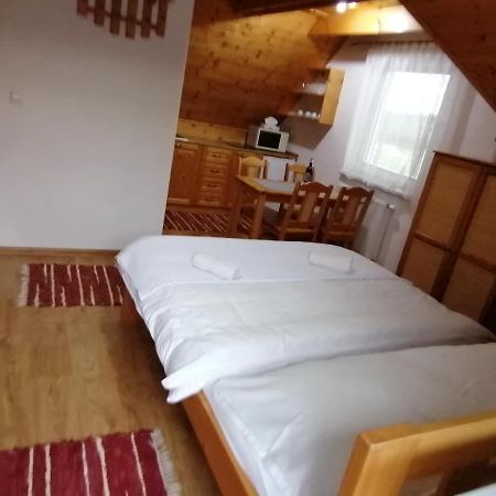 Apartman Michaela ツベレツ エクステリア 写真
