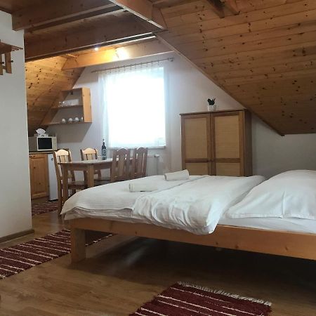 Apartman Michaela ツベレツ エクステリア 写真