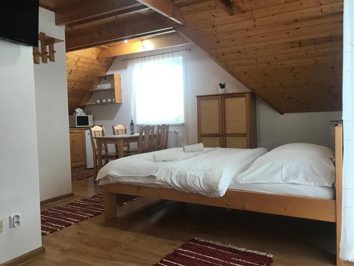 Apartman Michaela ツベレツ エクステリア 写真
