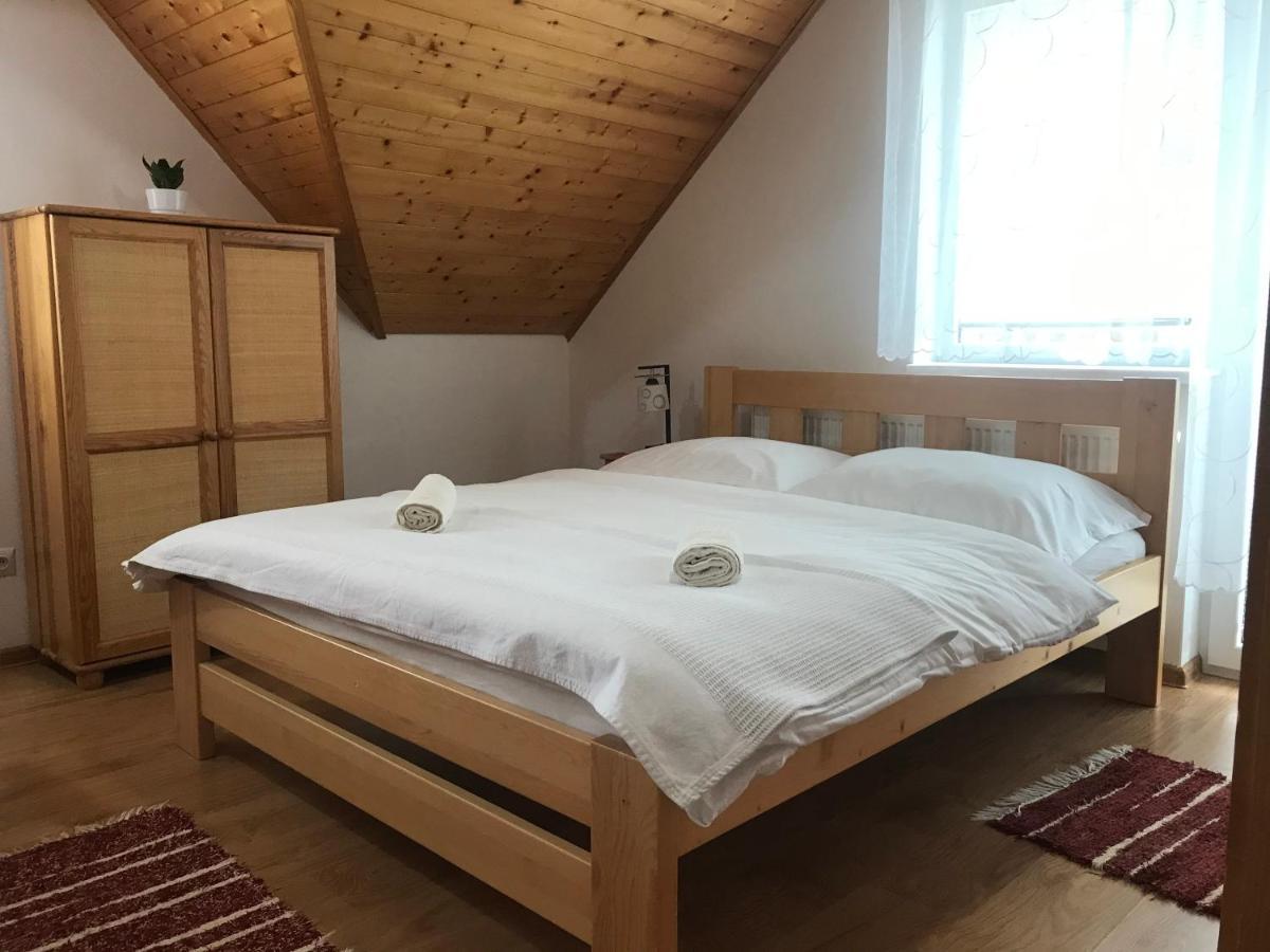 Apartman Michaela ツベレツ エクステリア 写真